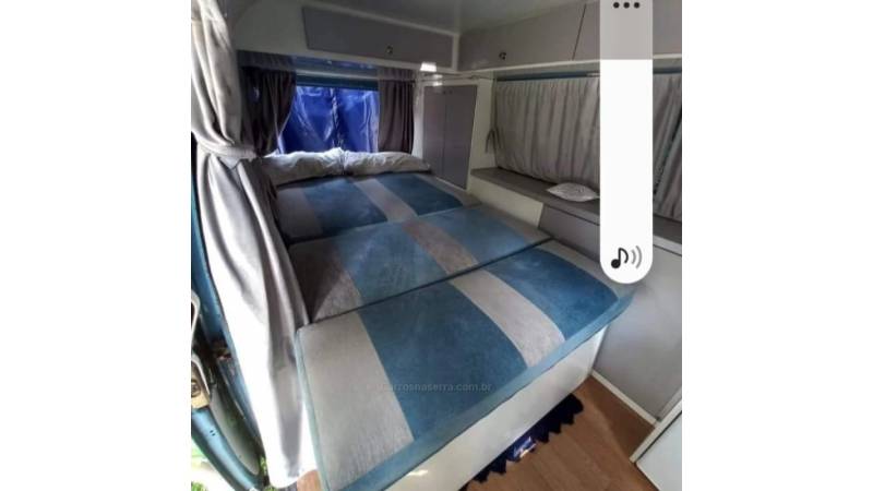 VOLKSWAGEN - KOMBI - 1999/1999 - Azul - R$ 65.000,00