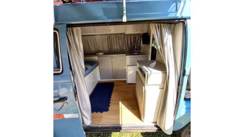 VOLKSWAGEN - KOMBI - 1999/1999 - Azul - R$ 65.000,00