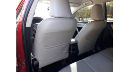 TOYOTA - COROLLA - 2016/2017 - Vermelha - Sob Consulta