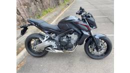 HONDA - CB 650 - 2015/2015 - Cinza - R$ 36.800,00